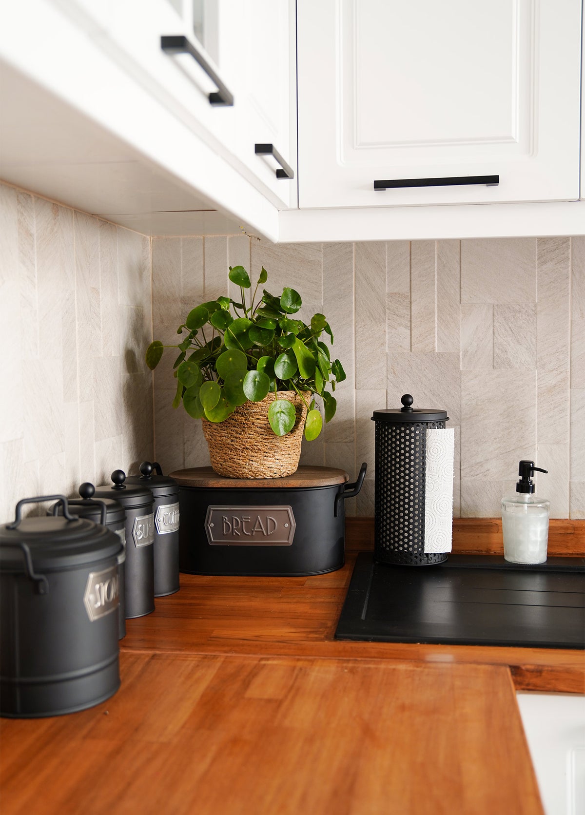 Black Bread Bin