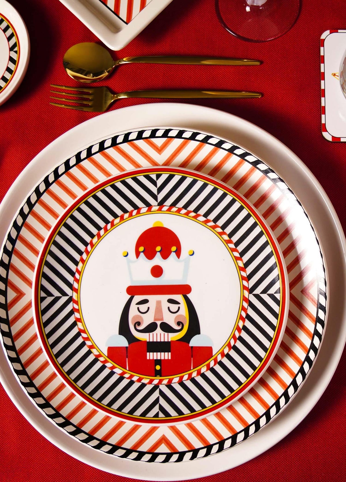 The Nutcracker Collection Side Plates, Set of 6