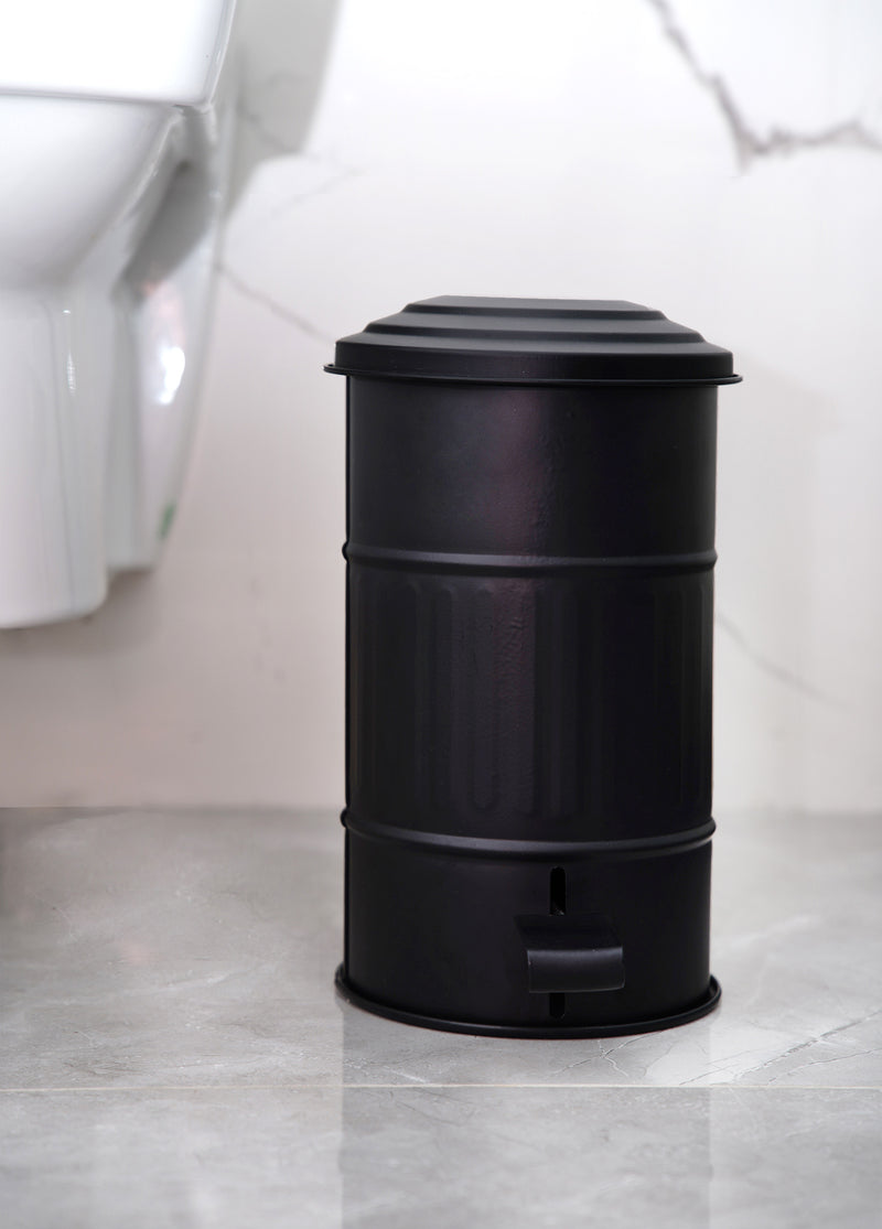 Black Step On Bathroom Rubbish Bin (5 Litres)