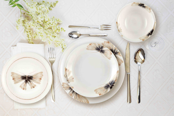 Dreamy Collection 24-Piece Porcelain Dinner Set