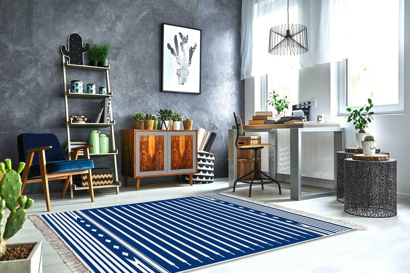 Linea Collection Kilim Rug